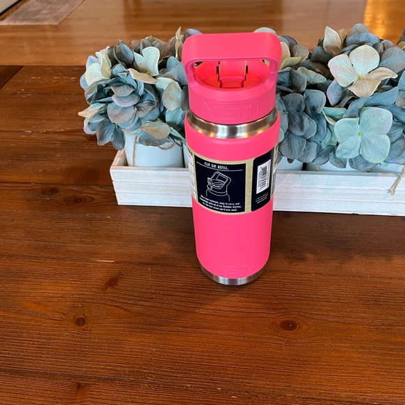 NWT YETI Rambler 26oz Bottle in Tropical Pink - Picture 2 of 7